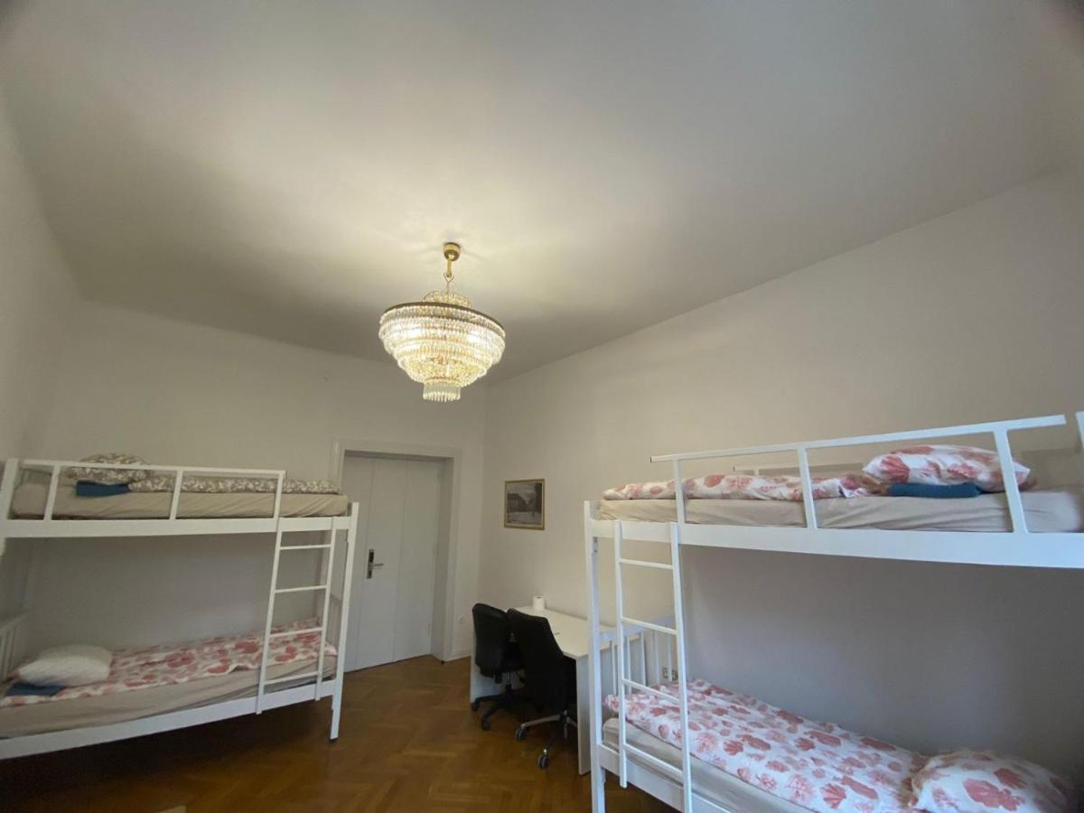 Rooms Miklosiceva Ljubljana Eksteriør billede