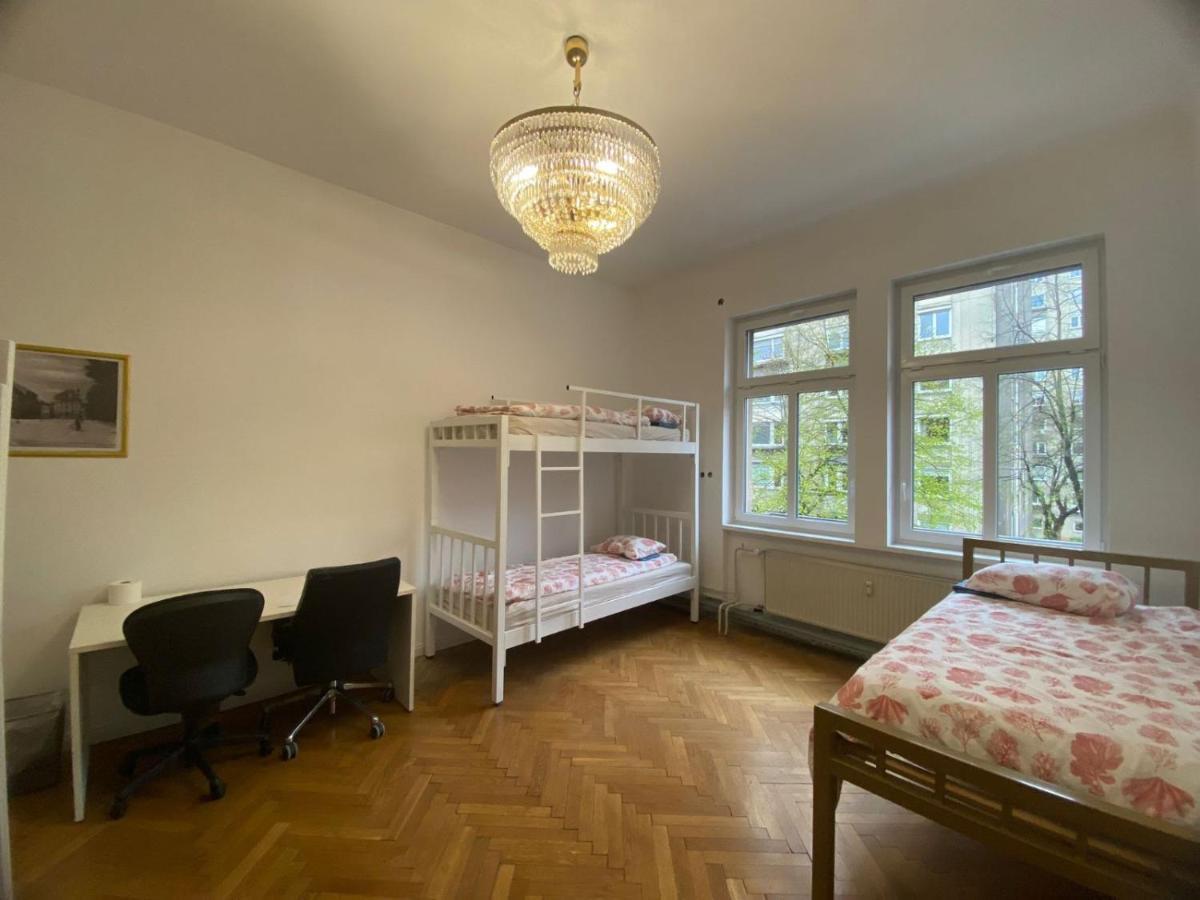Rooms Miklosiceva Ljubljana Eksteriør billede