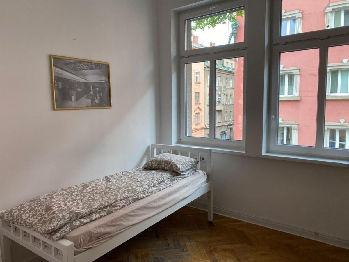 Rooms Miklosiceva Ljubljana Eksteriør billede
