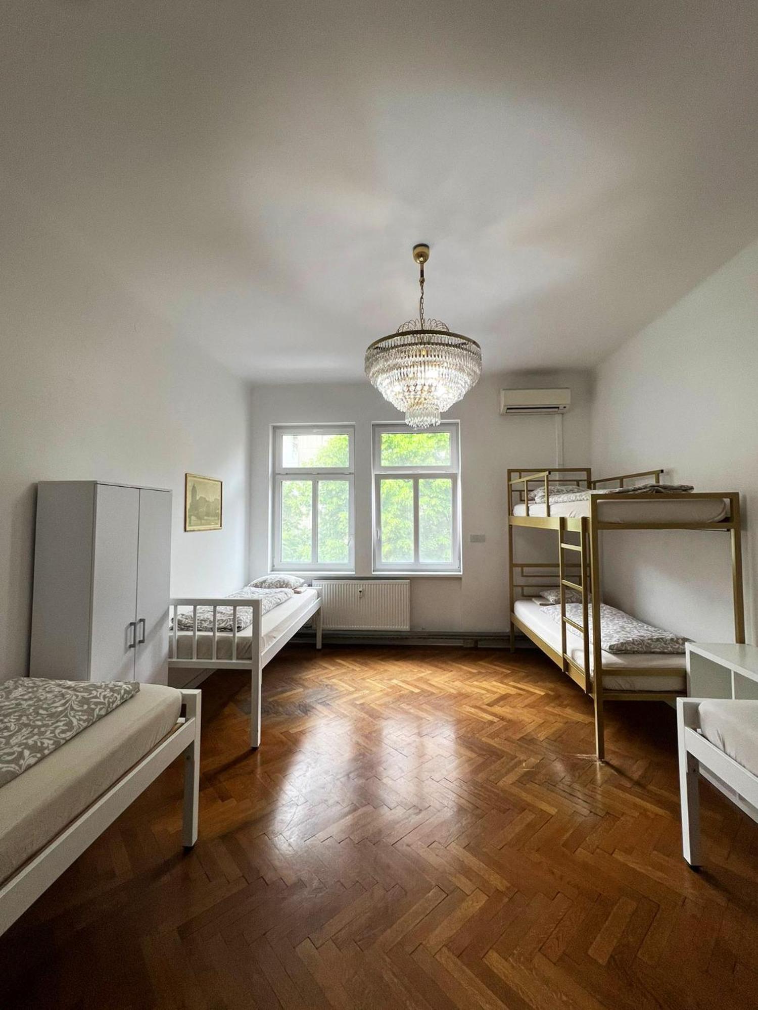 Rooms Miklosiceva Ljubljana Eksteriør billede