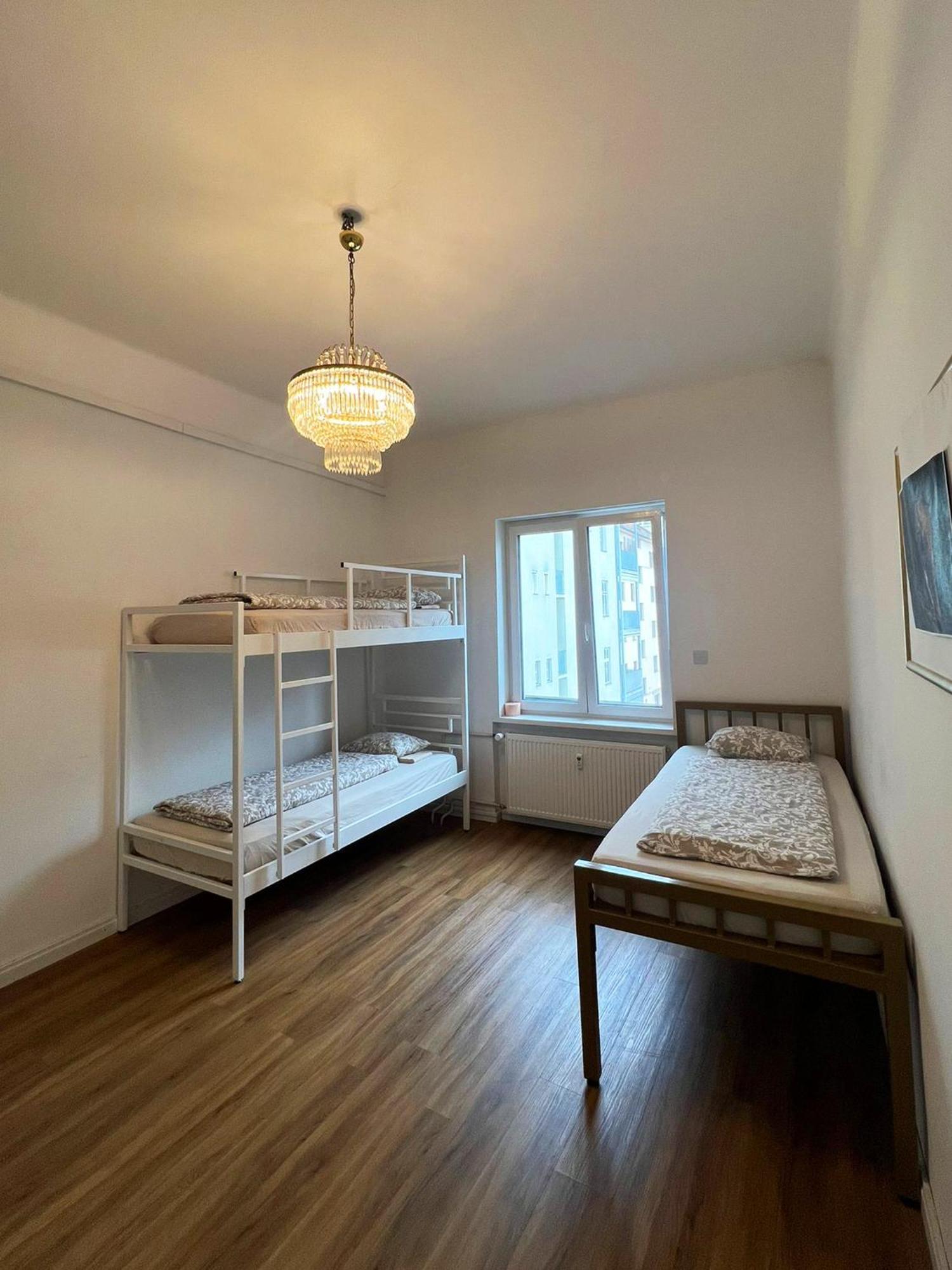 Rooms Miklosiceva Ljubljana Eksteriør billede