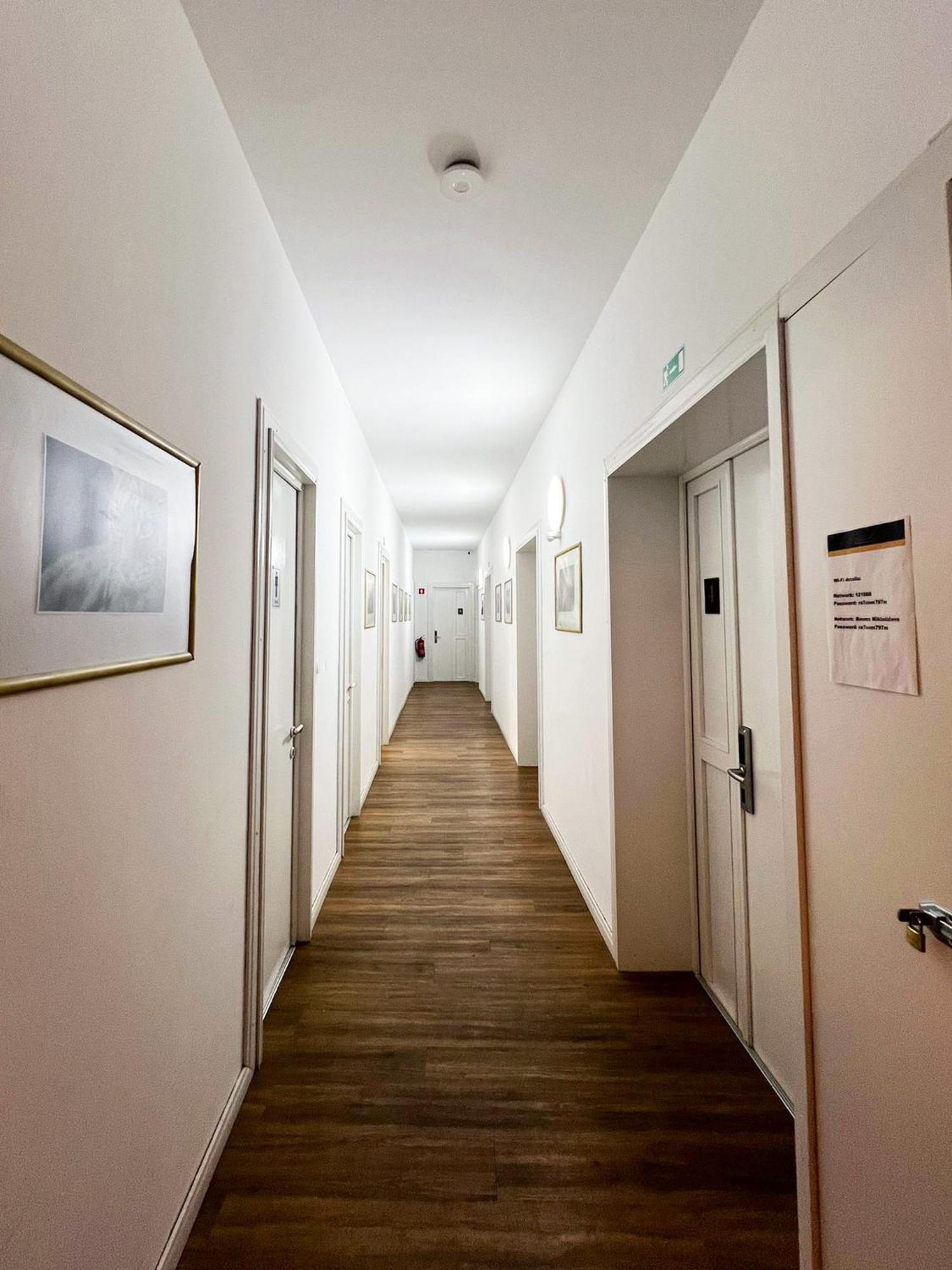 Rooms Miklosiceva Ljubljana Eksteriør billede
