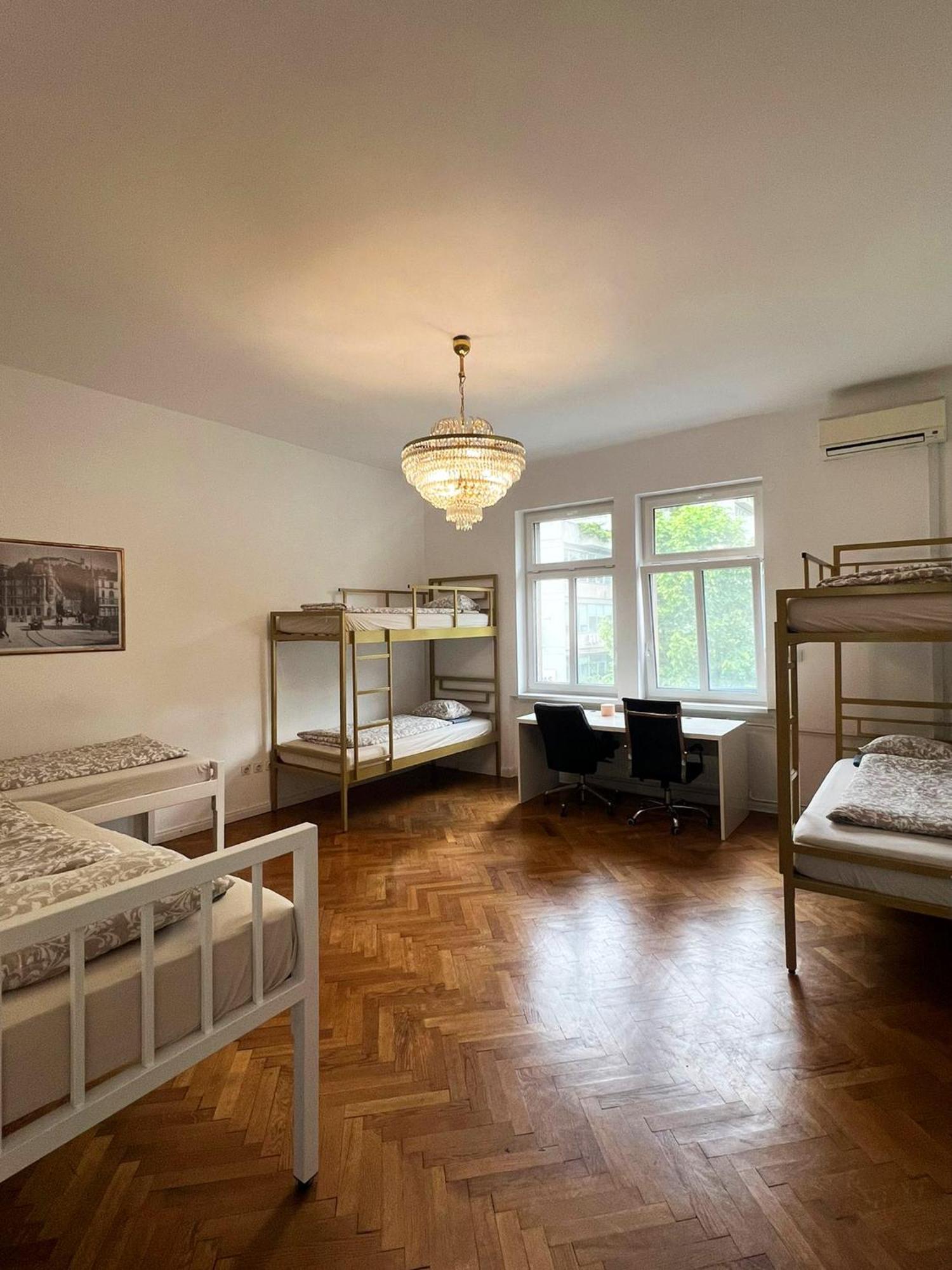 Rooms Miklosiceva Ljubljana Eksteriør billede